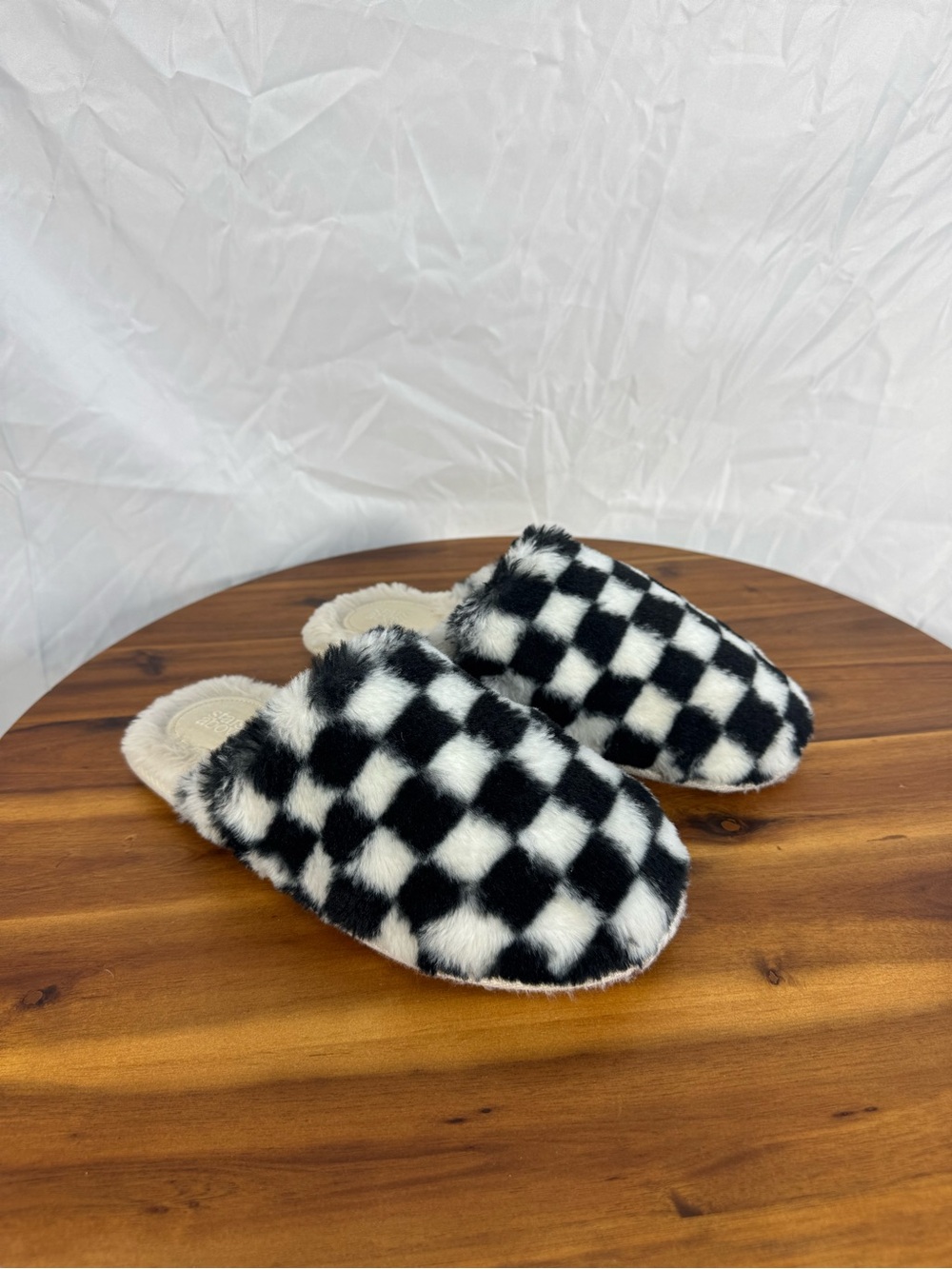 stars above Black and White Checkered Faux Fur Slippers